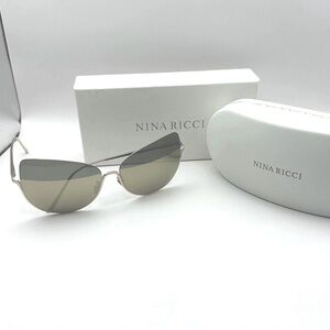 Nina Ricci, designer sunglasses model SNR153 New w/o Tags